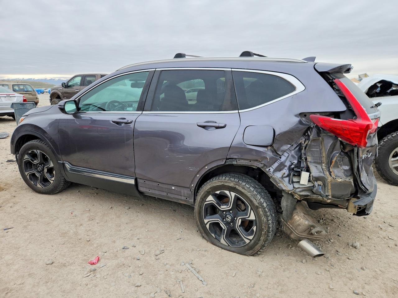 2018 HONDA CR-V TOURING photo 2