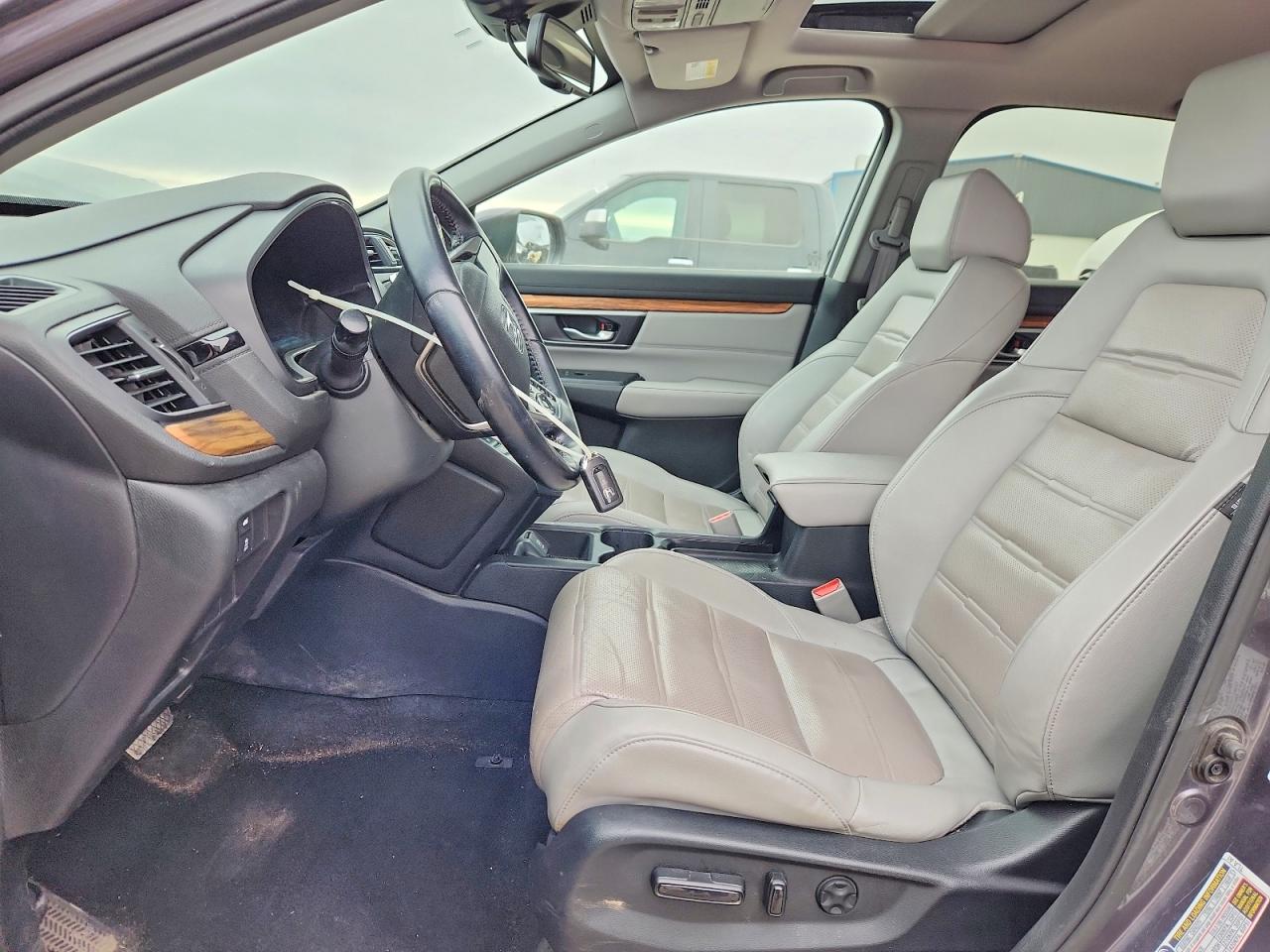 2018 HONDA CR-V TOURING photo 7