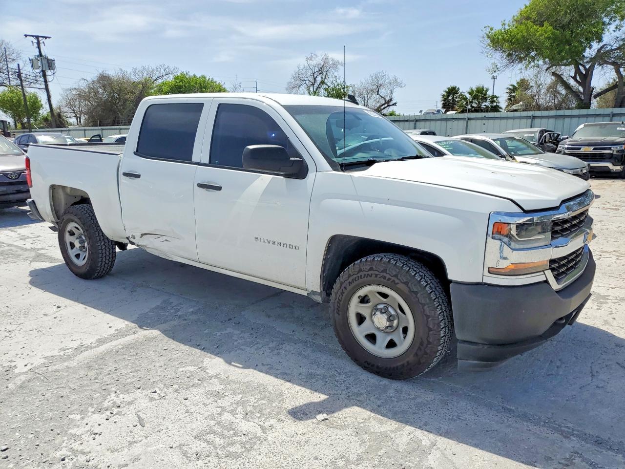 2016 CHEVROLET SILVERADO C1500 photo 4