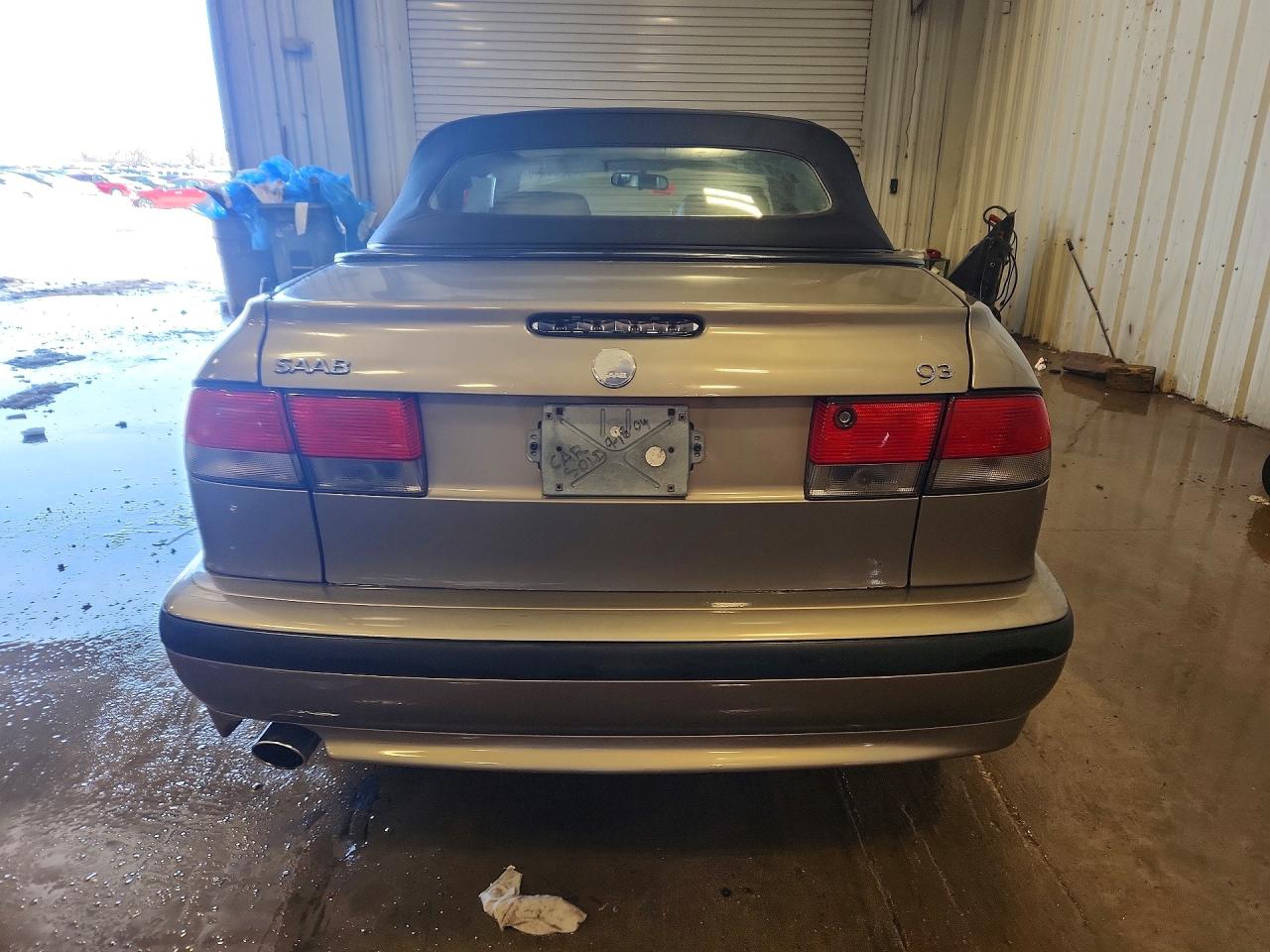 2003 SAAB 9-3 SE photo 11
