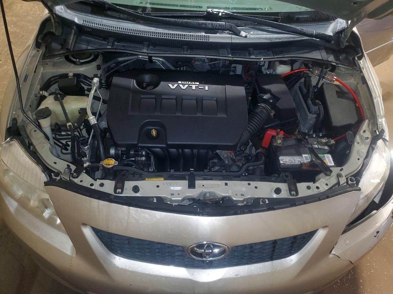 2010 TOYOTA COROLLA LE photo 21