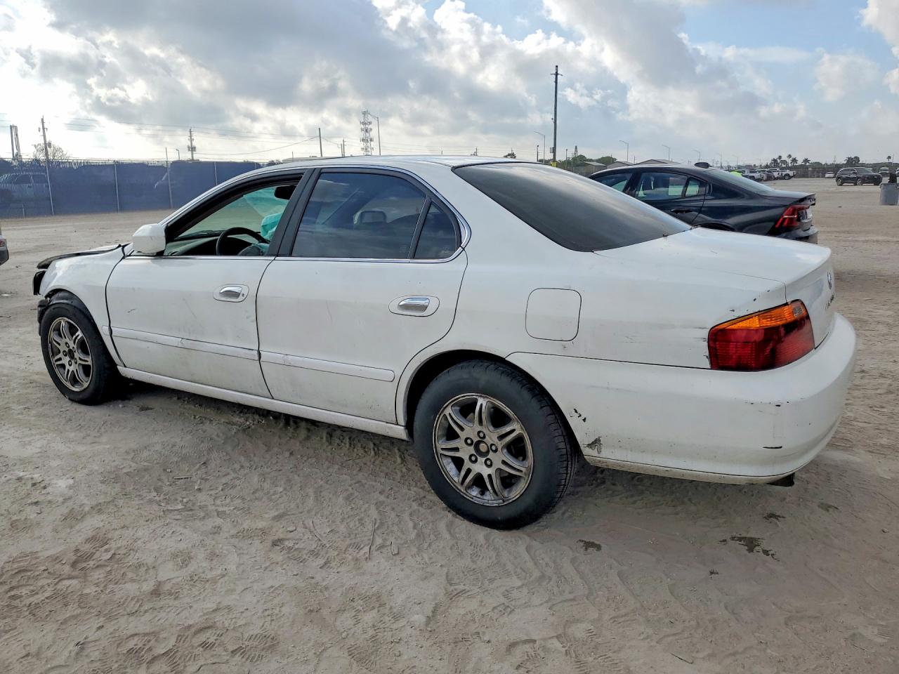 2001 ACURA 3.2TL photo 2