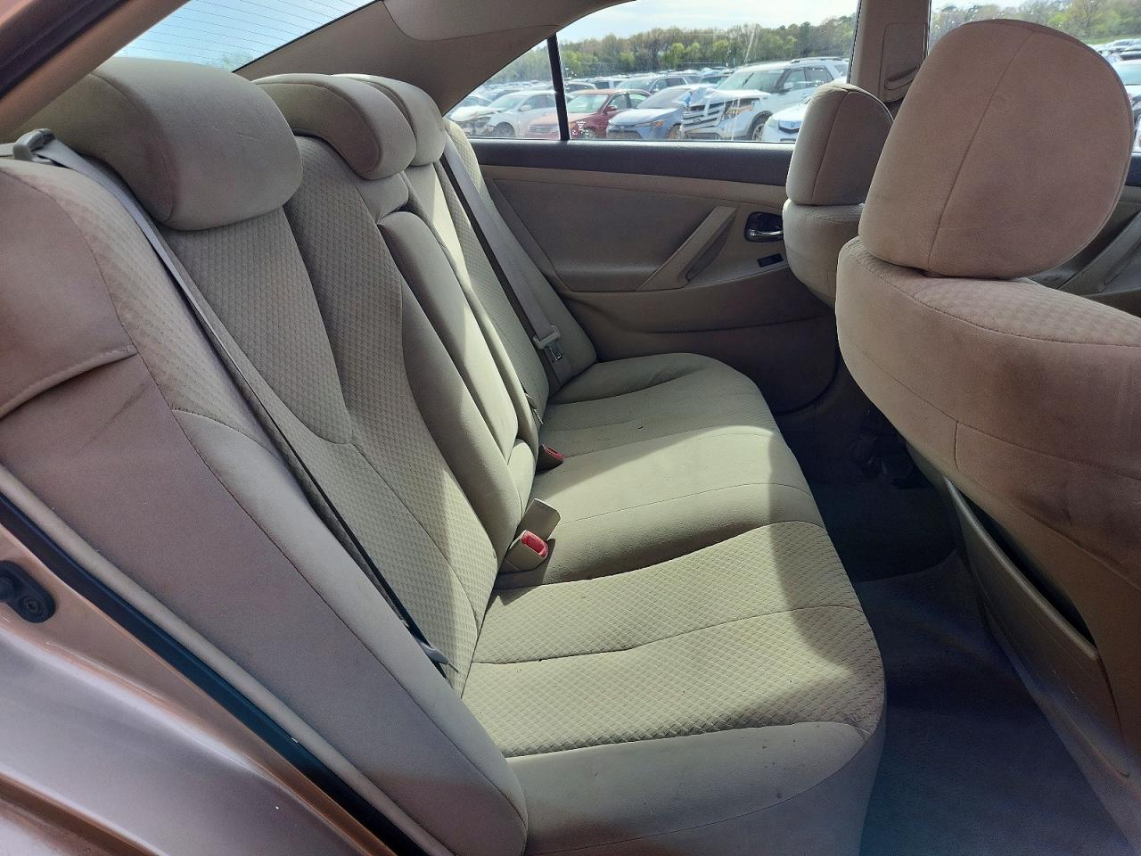 2007 TOYOTA CAMRY LE photo 28