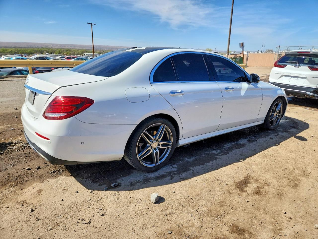 2017 MERCEDES-BENZ E 300 photo 7
