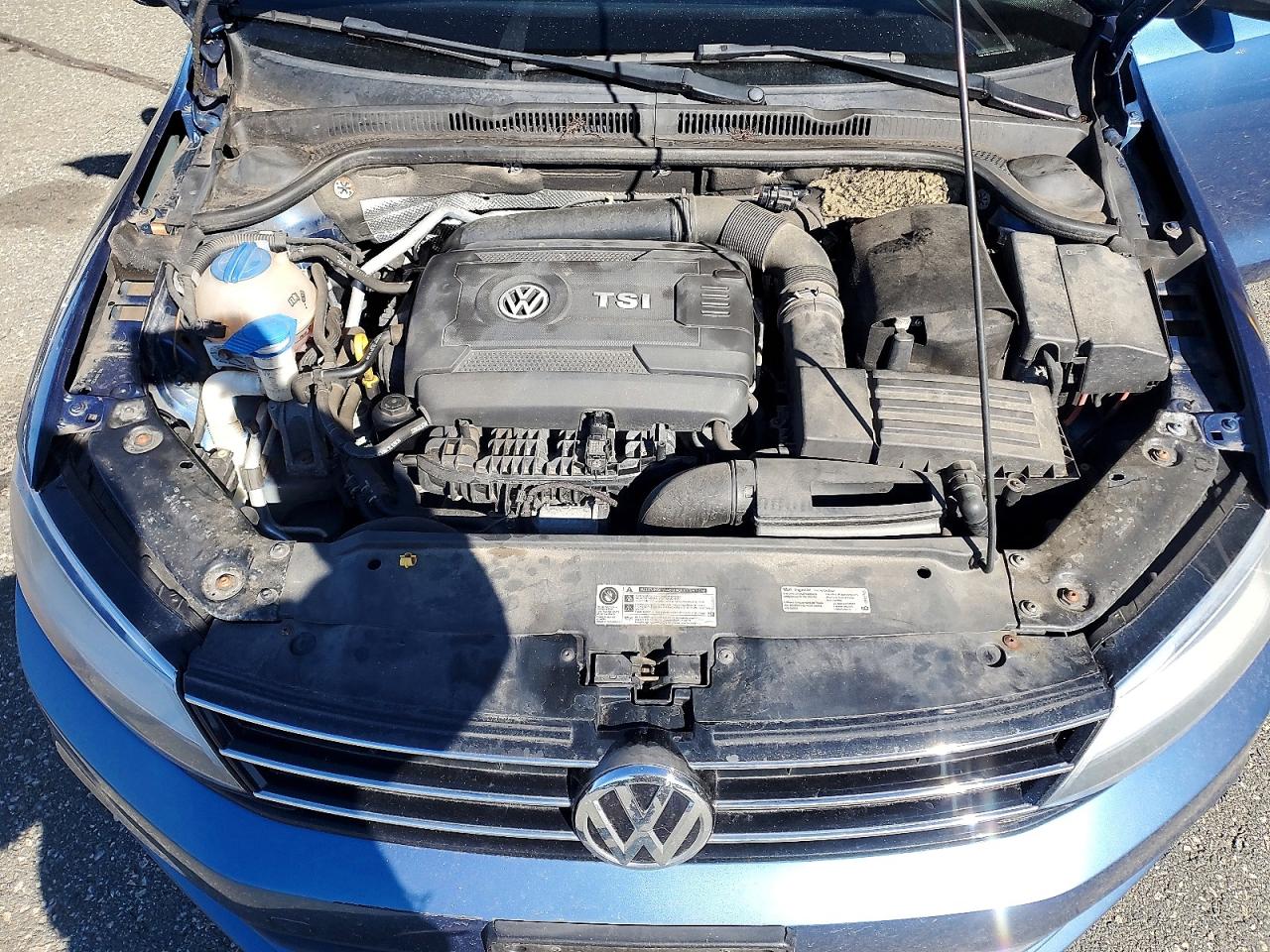 2015 VOLKSWAGEN JETTA SE photo 31
