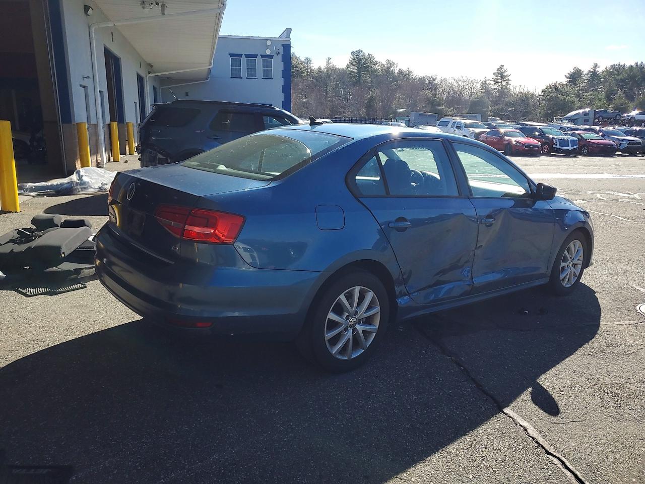 2015 VOLKSWAGEN JETTA SE photo 7