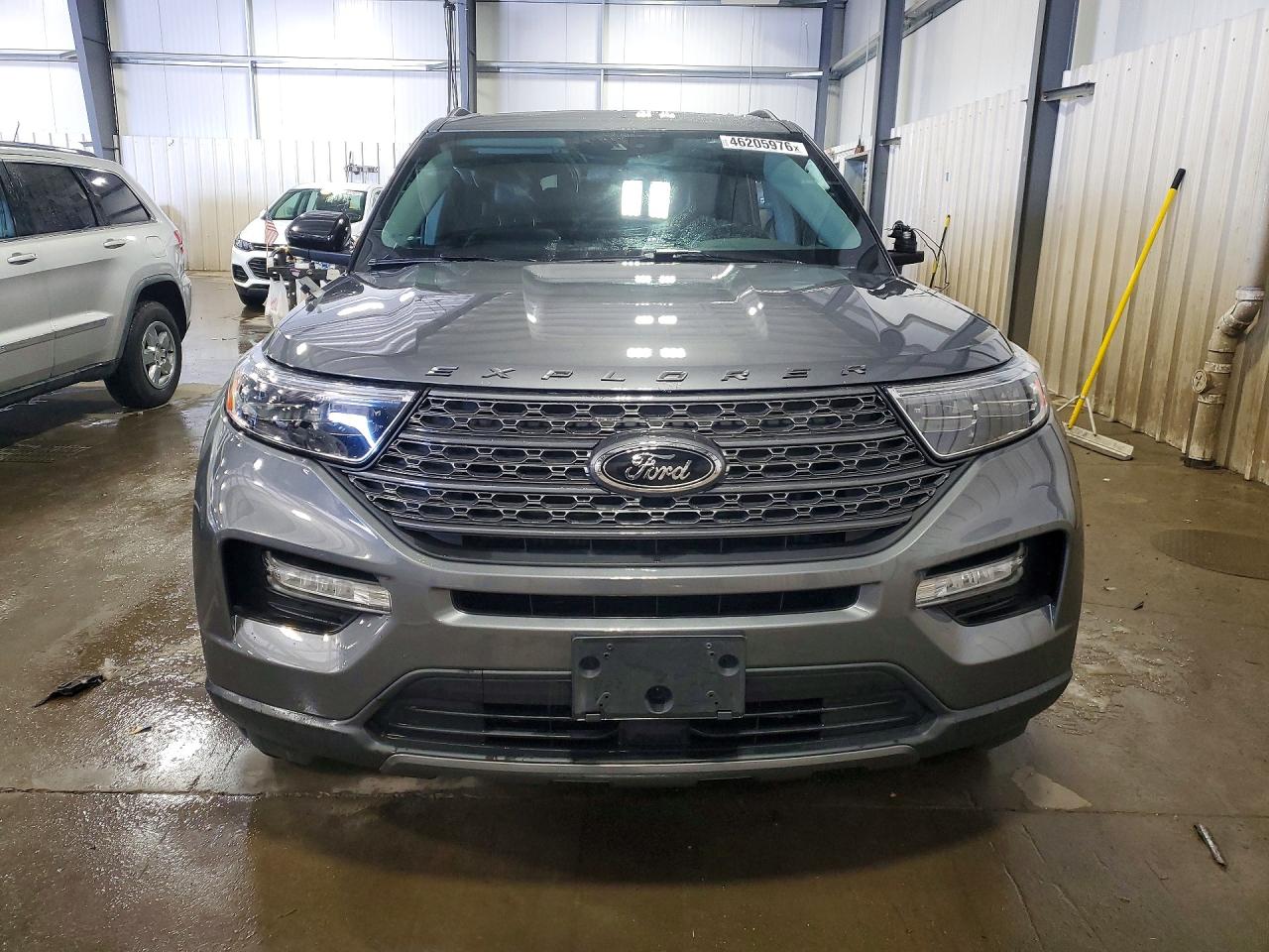2023 FORD EXPLORER XLT photo 9