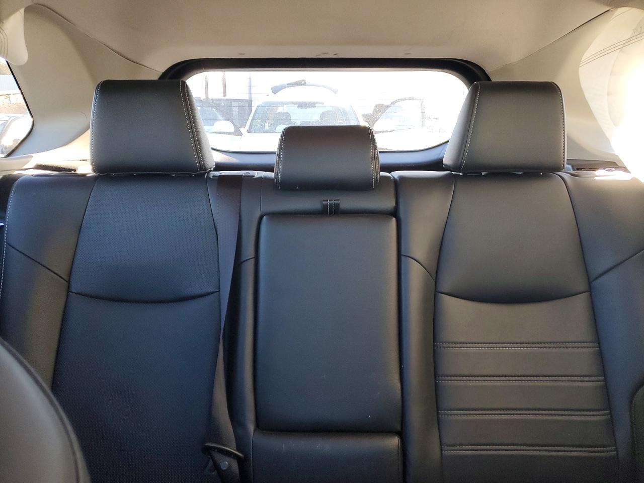 2019 TOYOTA RAV4 XLE PREMIUM photo 19