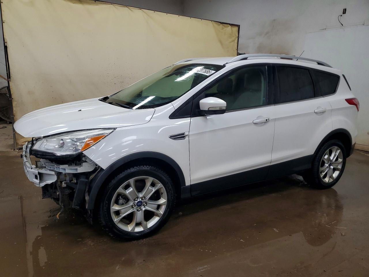 2016 FORD ESCAPE