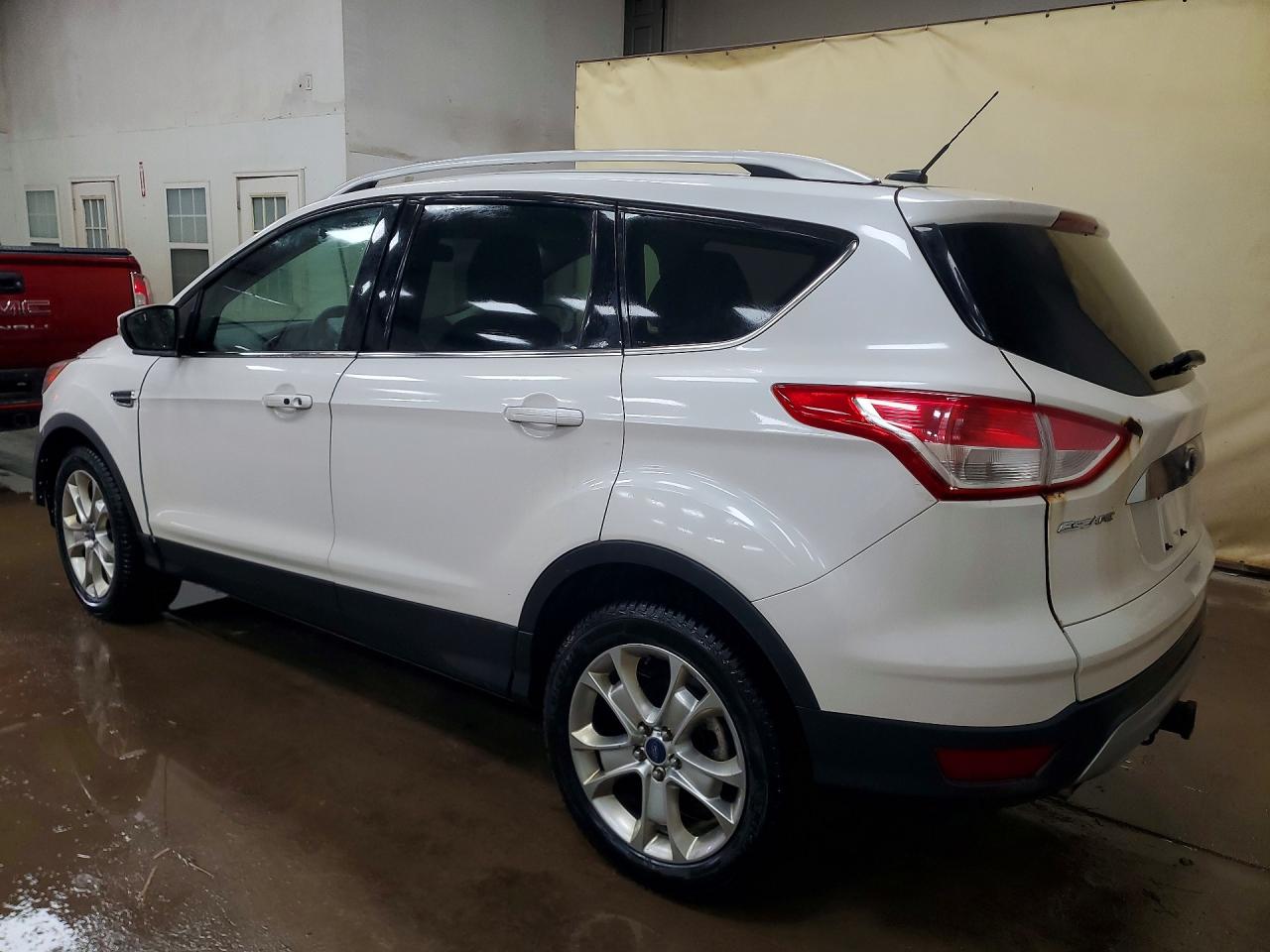 2016 FORD ESCAPE TITANIUM photo 3