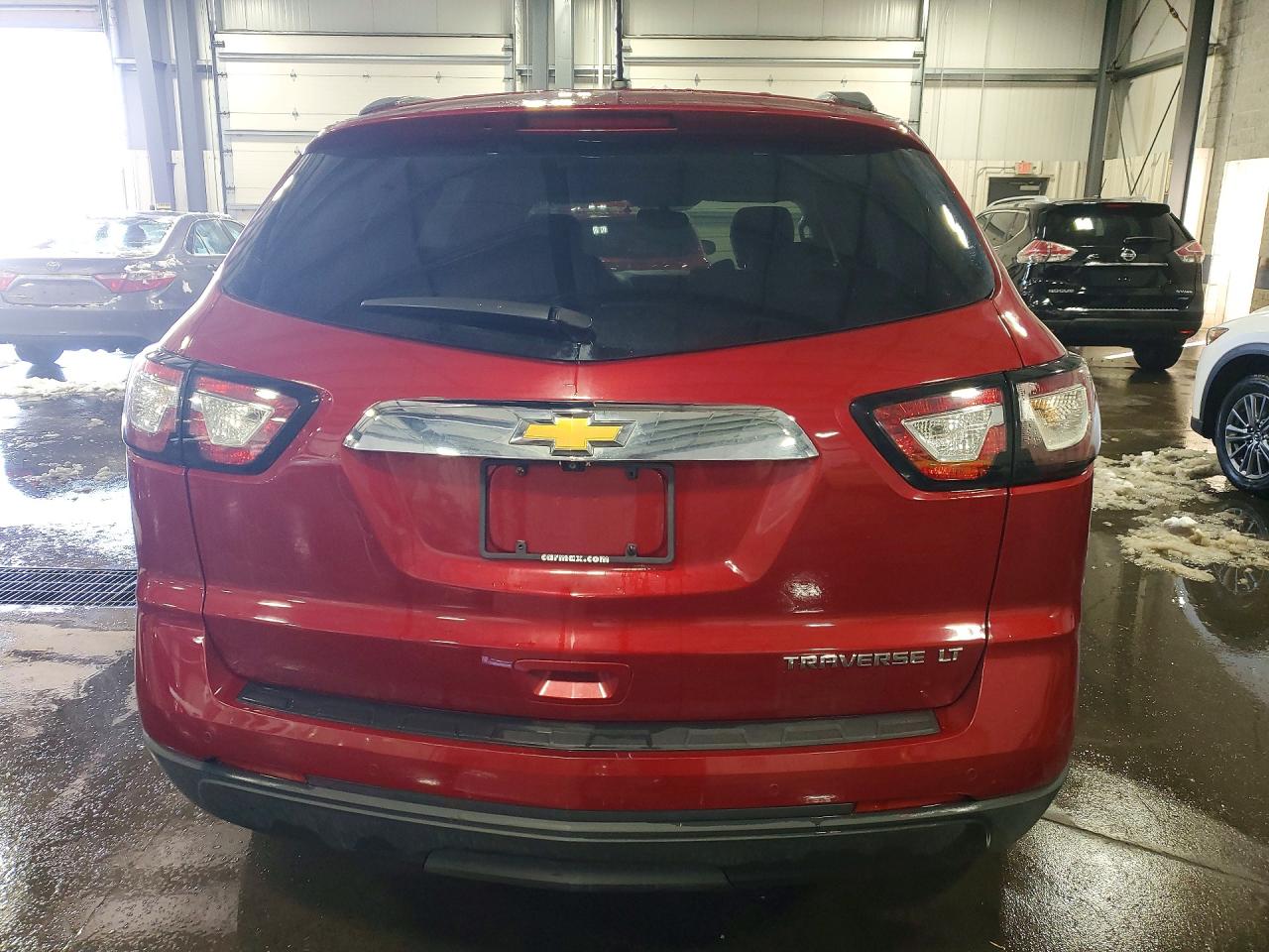 2014 CHEVROLET TRAVERSE LT photo 6