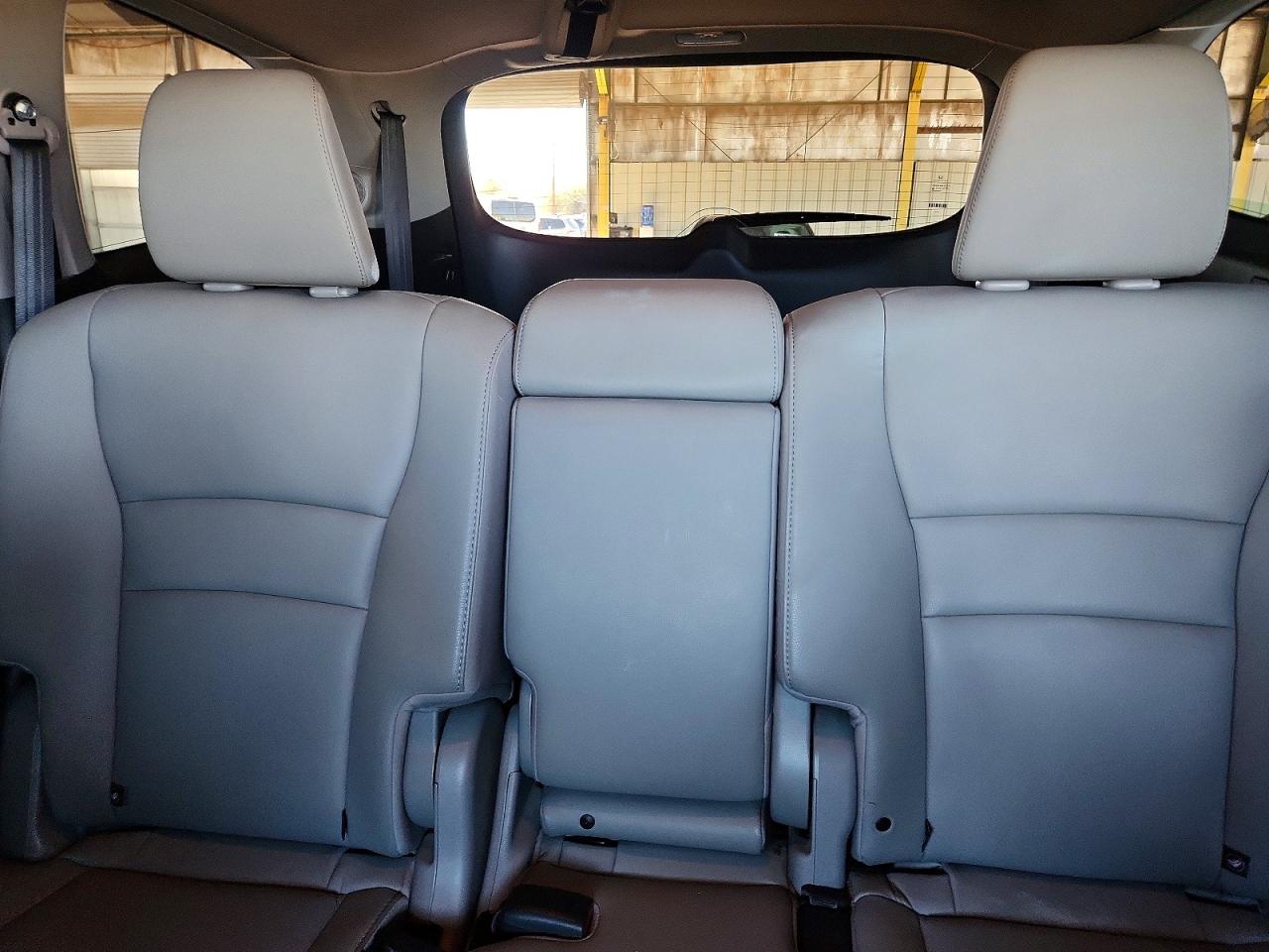 2016 HONDA PILOT TOURING photo 28