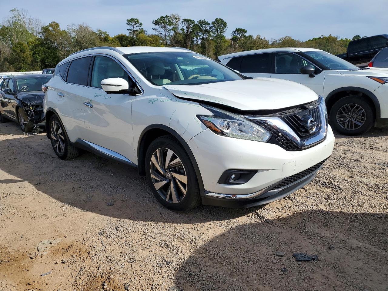 2017 NISSAN MURANO PLATINUM photo 4