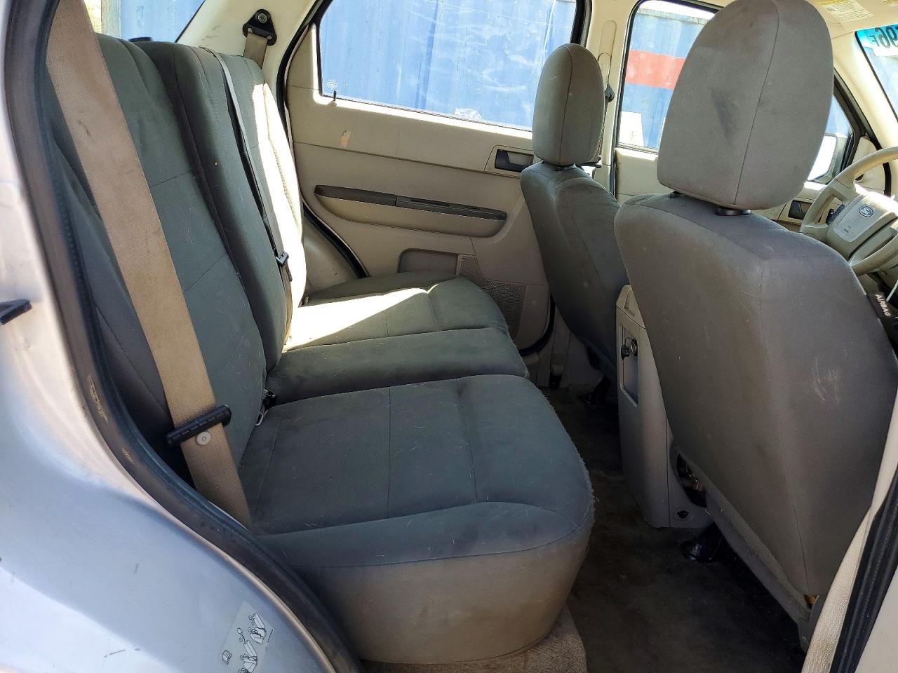 2010 FORD ESCAPE XLS photo 21
