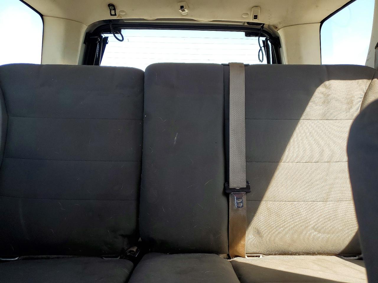 2010 FORD ESCAPE XLS photo 19