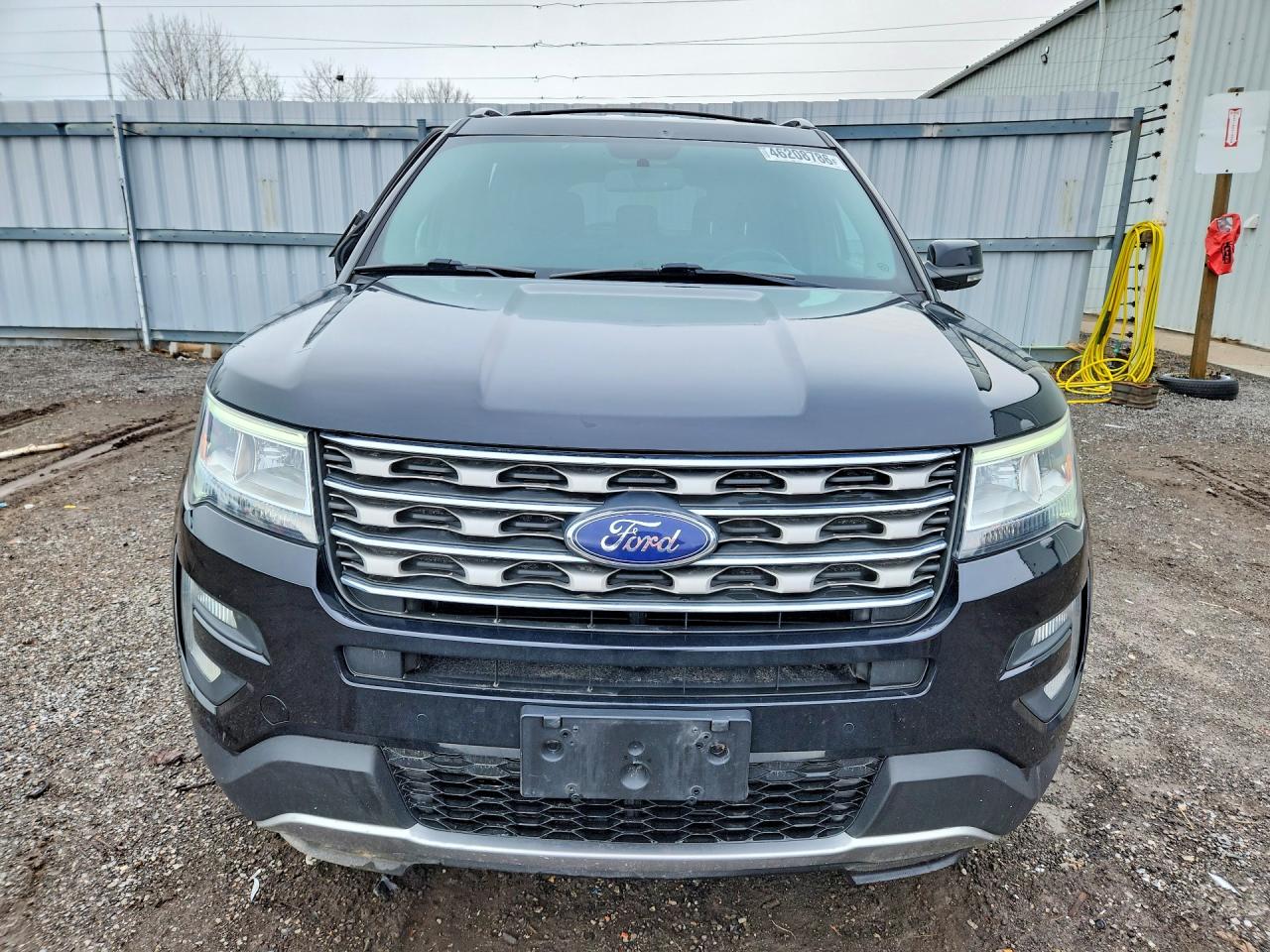 2017 FORD EXPLORER XLT photo 5