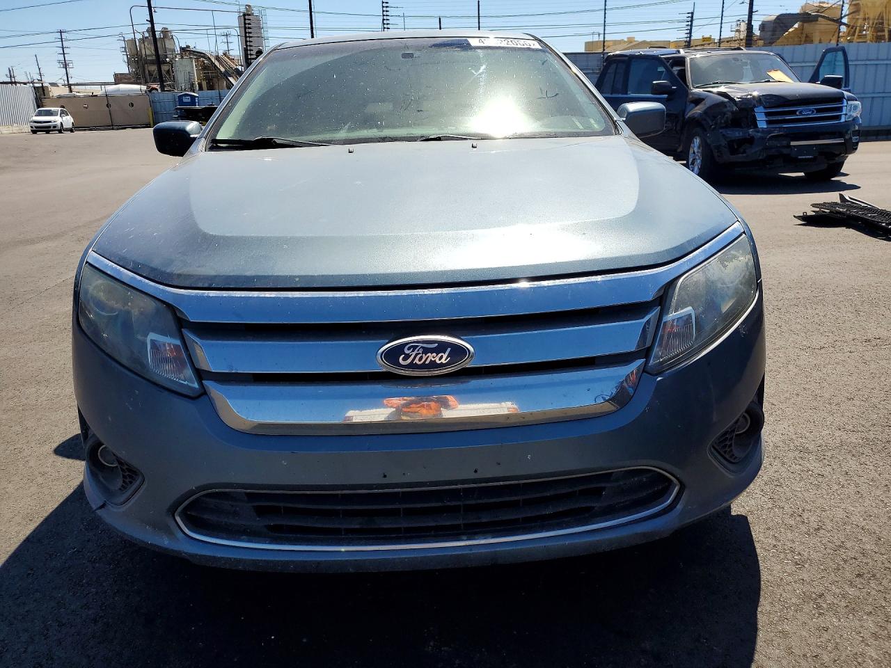 2011 FORD FUSION SE photo 9