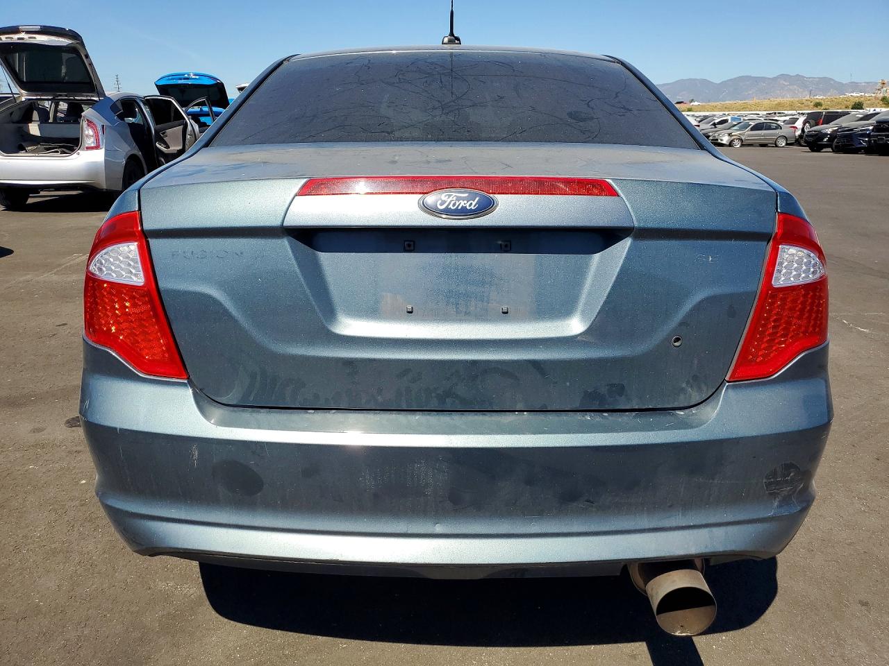 2011 FORD FUSION SE photo 11