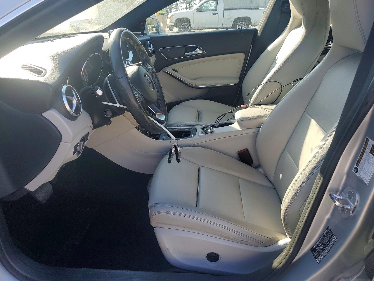 2016 MERCEDES-BENZ CLA 250 4MATIC photo 13