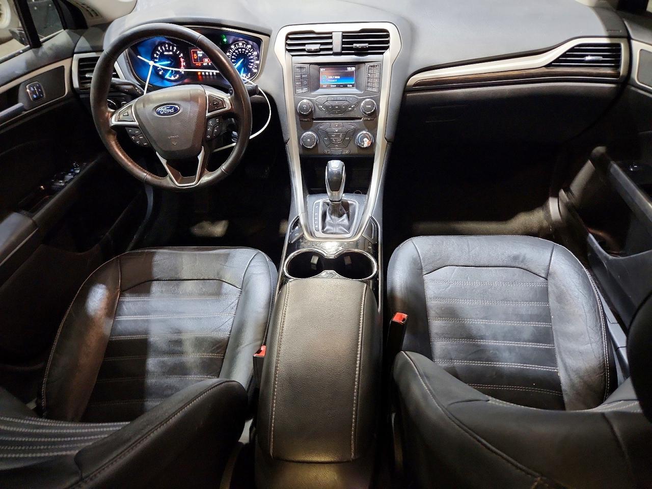 2014 FORD FUSION SE photo 15