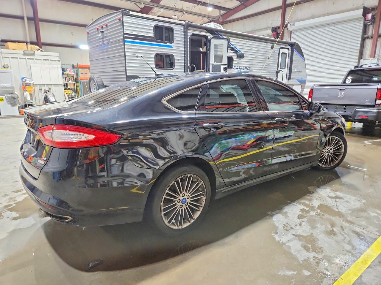2014 FORD FUSION SE photo 5