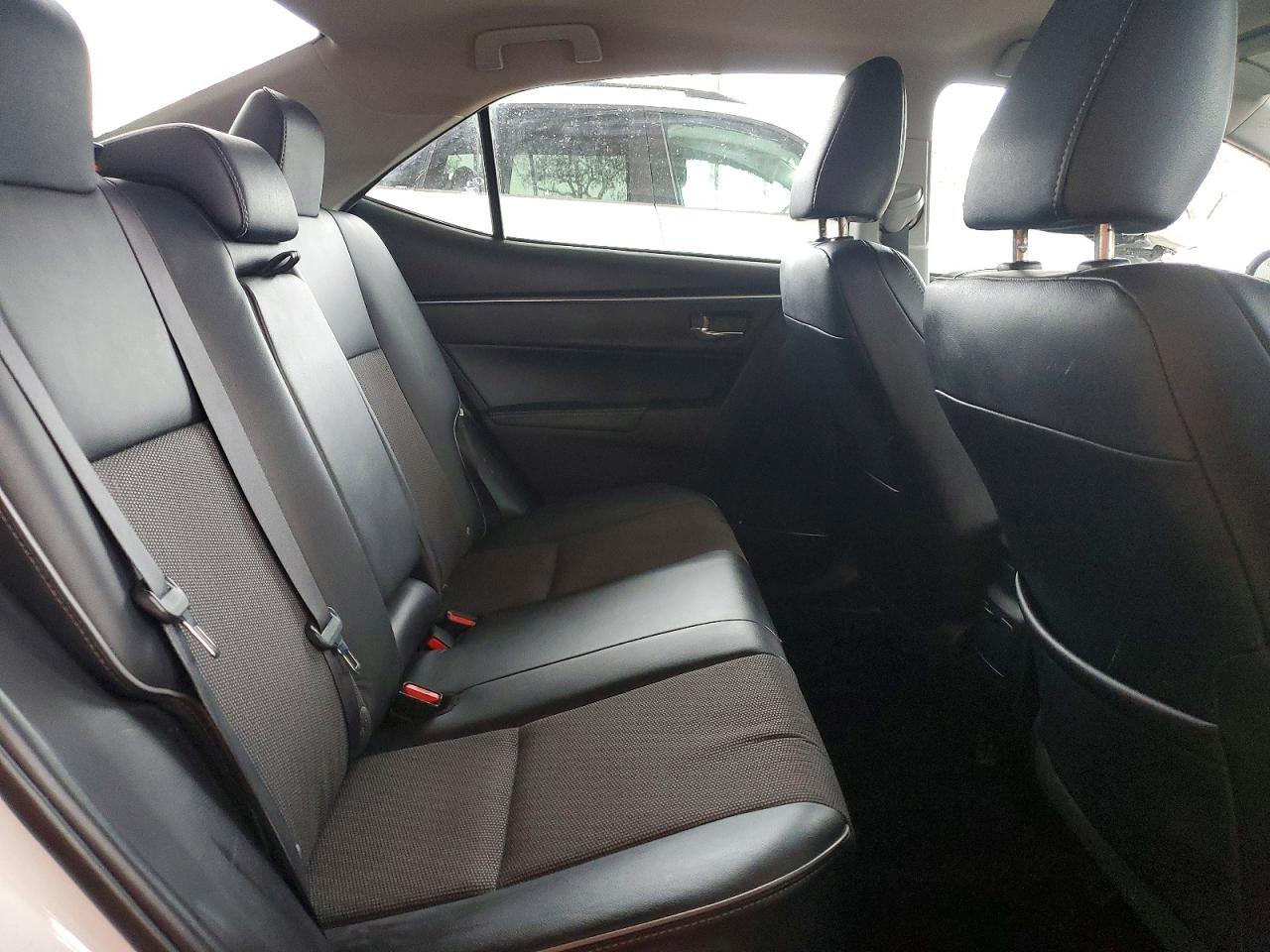2015 TOYOTA COROLLA S PLUS photo 10