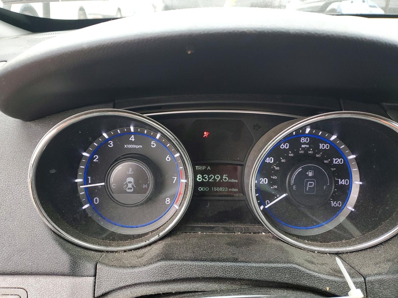 2014 HYUNDAI SONATA GLS photo 17