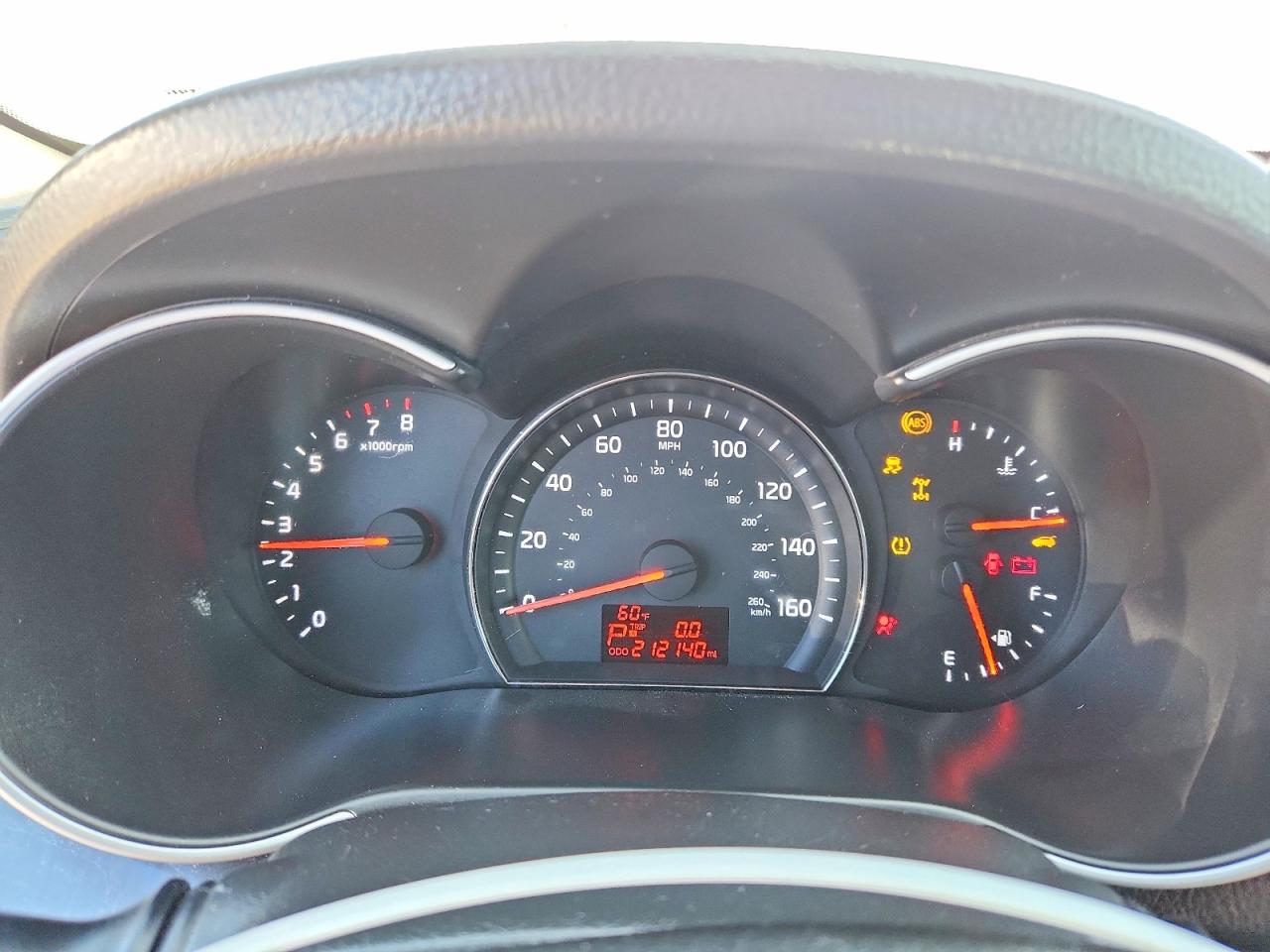 2014 KIA SORENTO LX photo 17