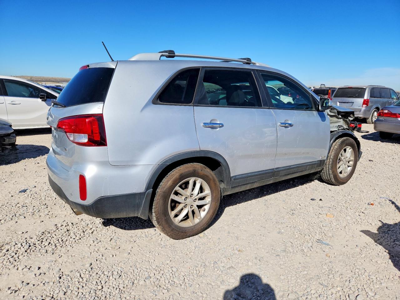 2014 KIA SORENTO LX photo 5