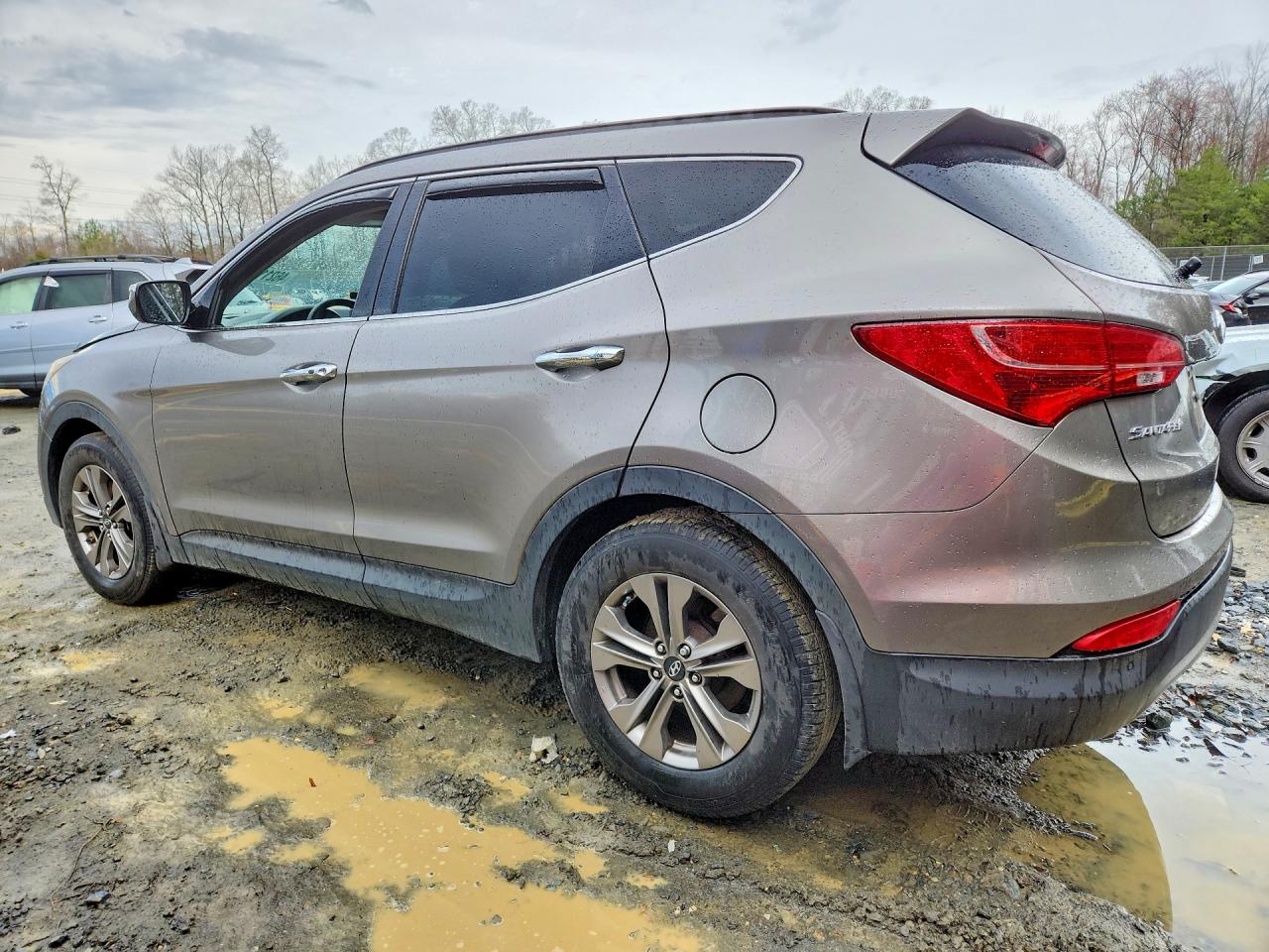 2015 HYUNDAI SANTA FE SPORT 2.4L photo 2