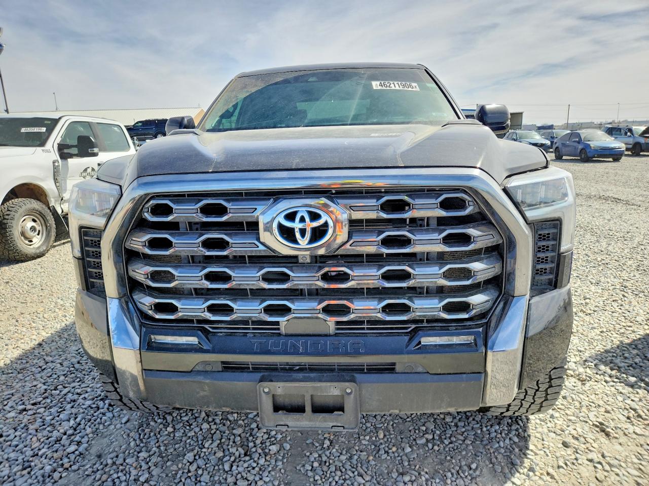 2024 TOYOTA TUNDRA PLATINUM HV photo 9