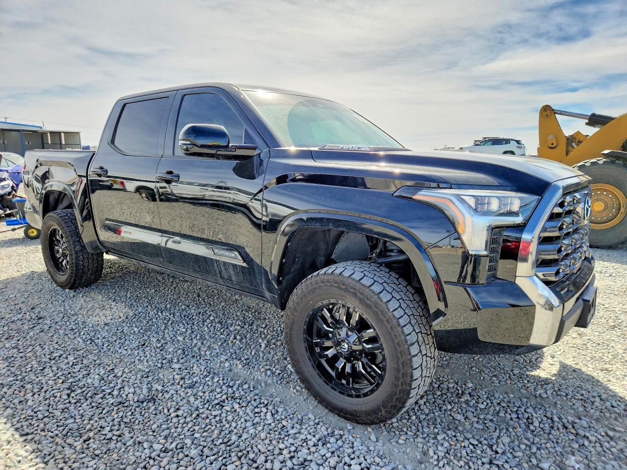 2024 TOYOTA TUNDRA PLATINUM HV photo 7