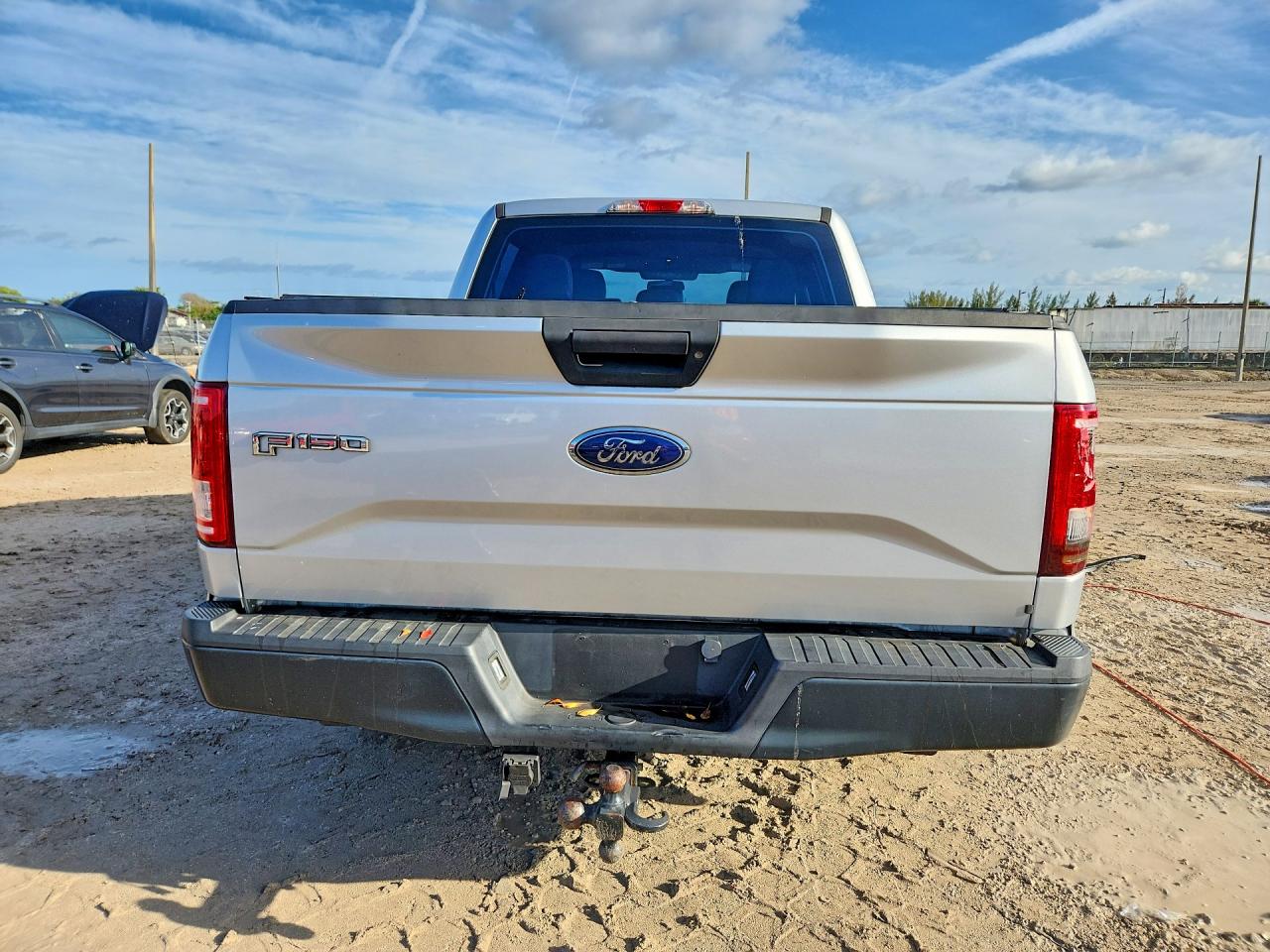 2015 FORD F150 SUPERCREW photo 6