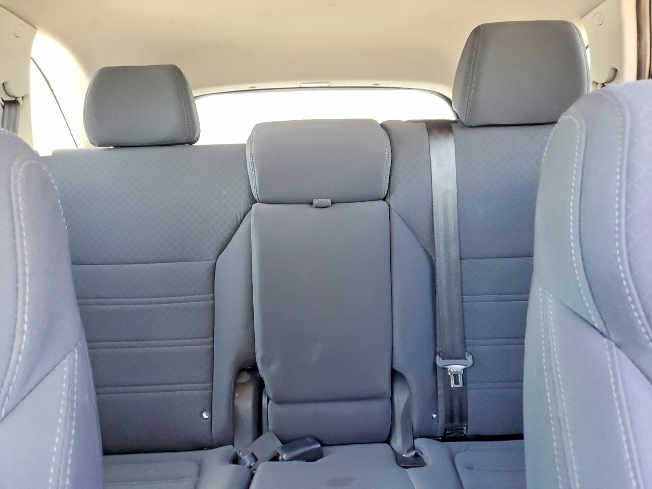 2016 KIA SORENTO LX photo 10