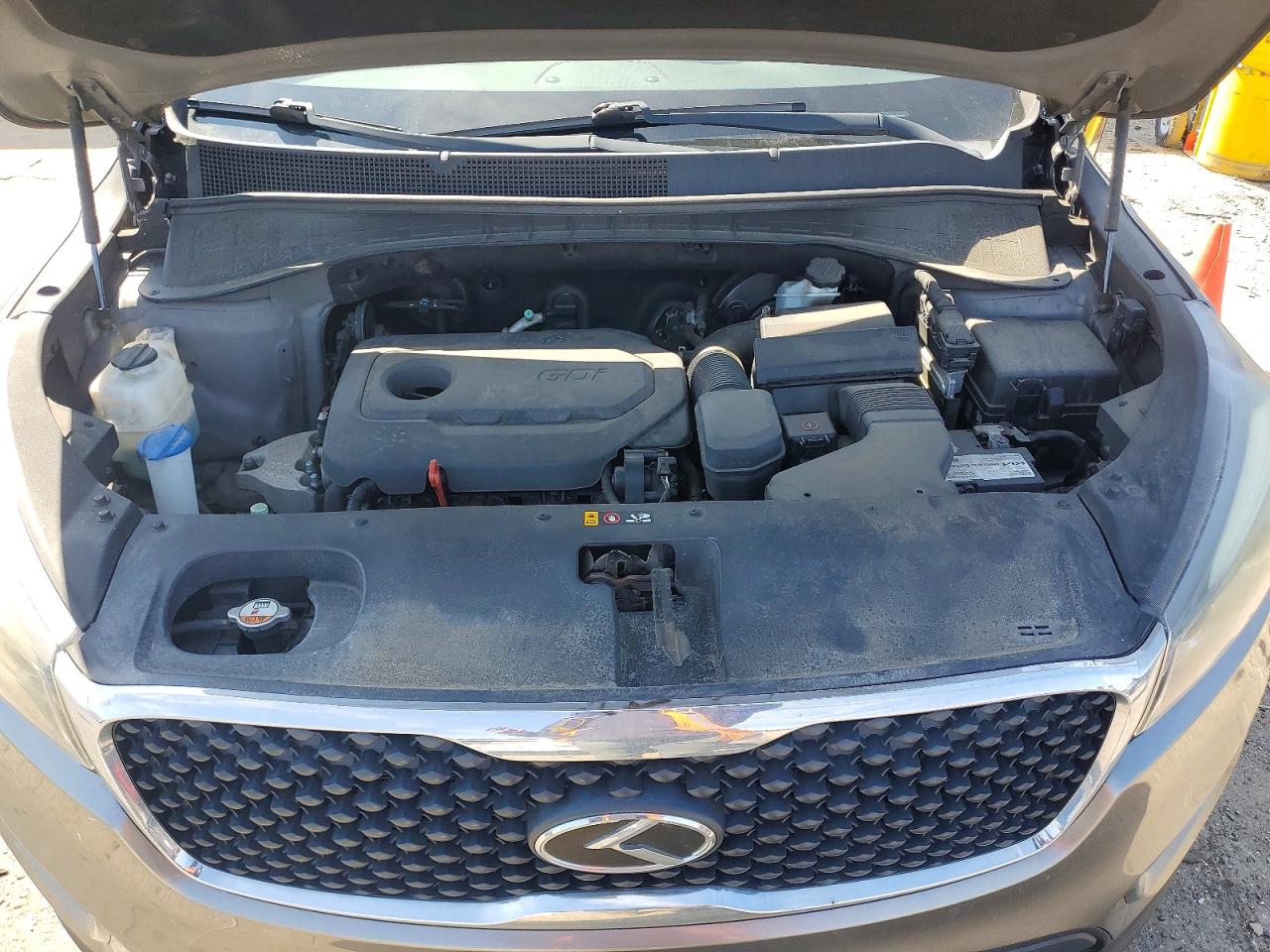 2016 KIA SORENTO LX photo 12