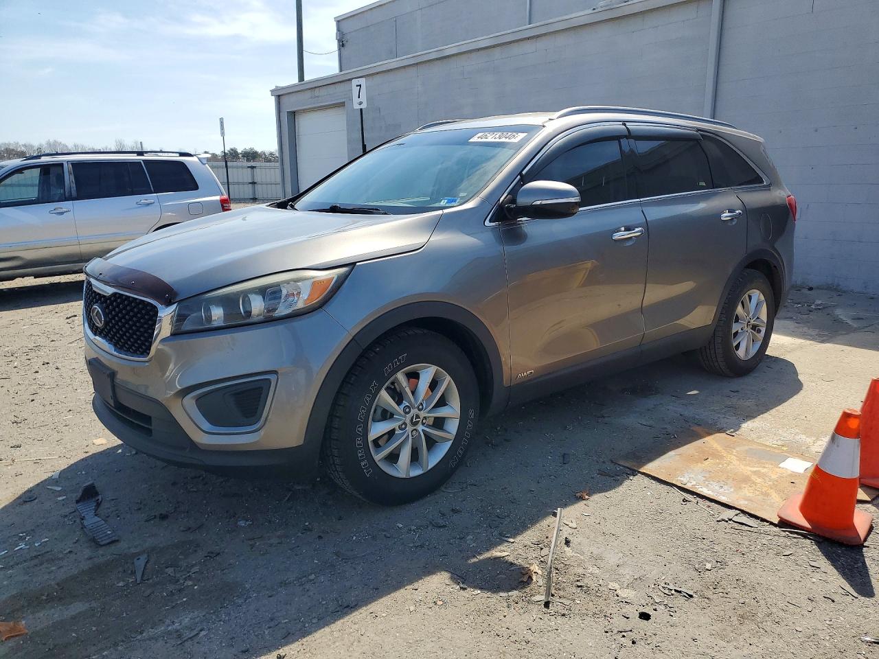 2016 KIA SORENTO