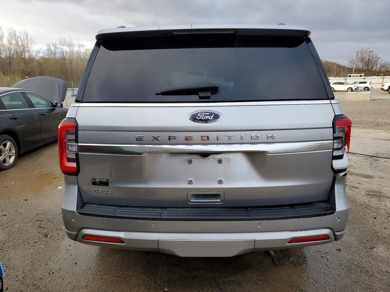 2024 FORD EXPEDITION PLATINUM photo 6