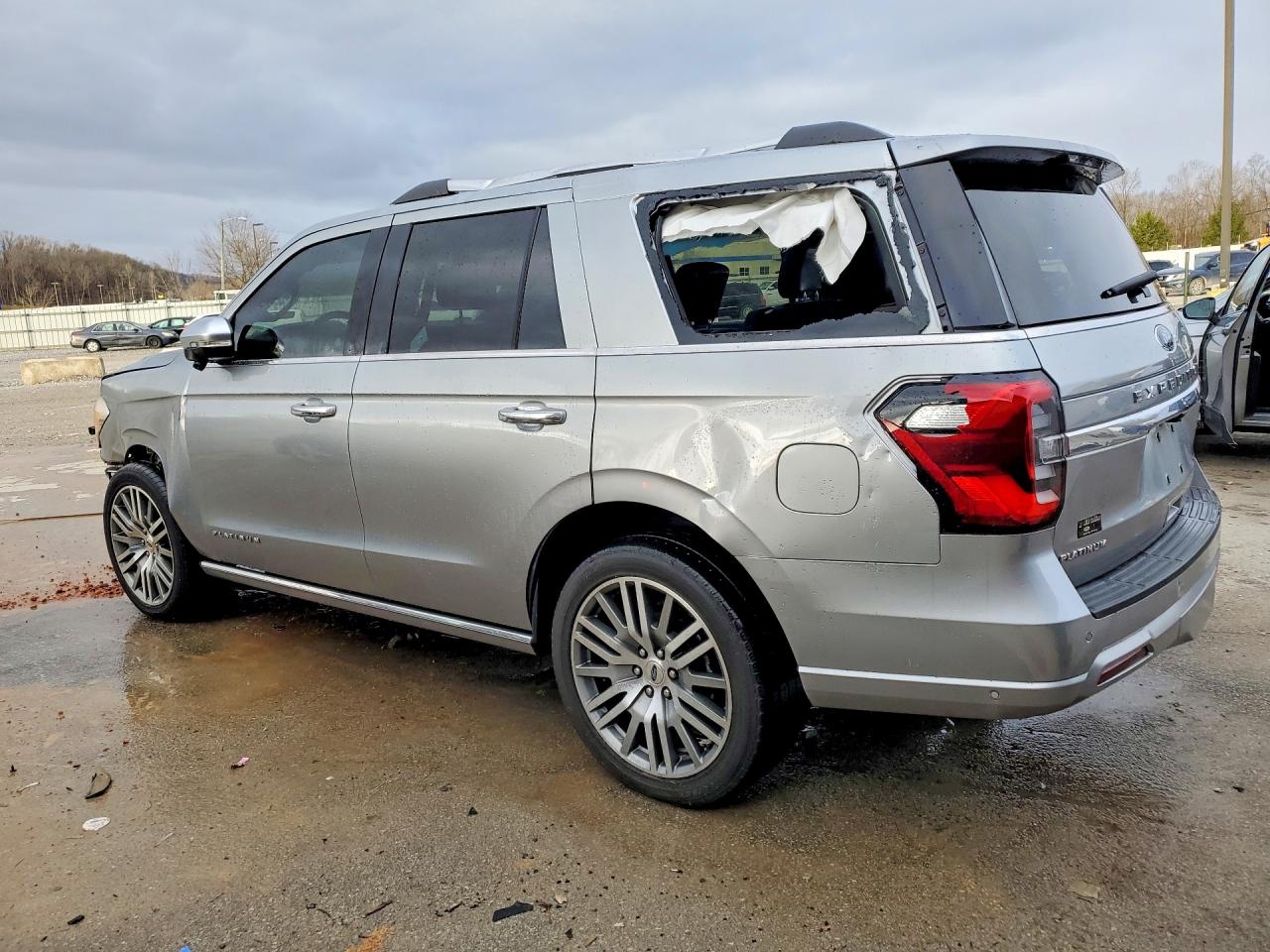 2024 FORD EXPEDITION PLATINUM photo 2