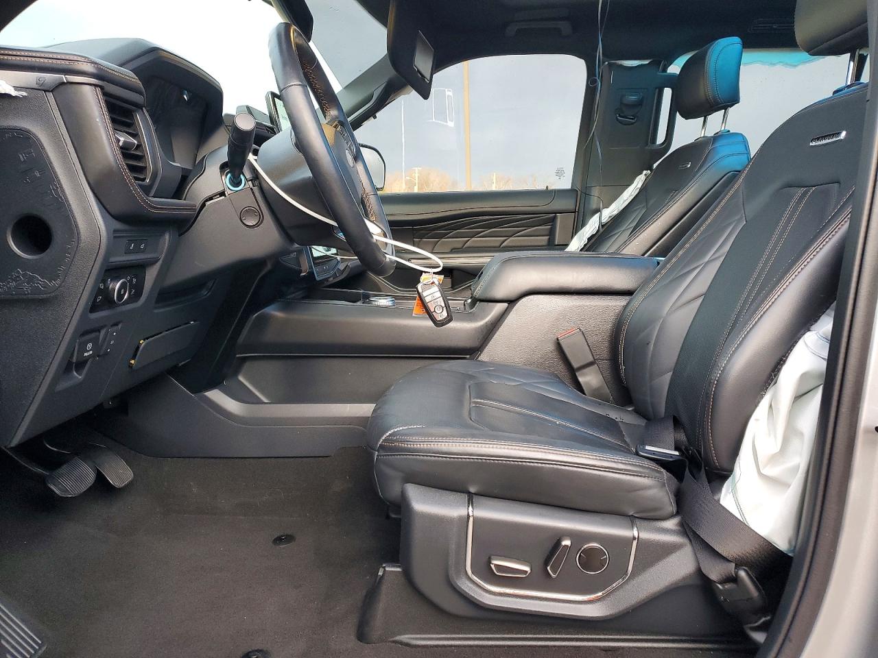 2024 FORD EXPEDITION PLATINUM photo 7