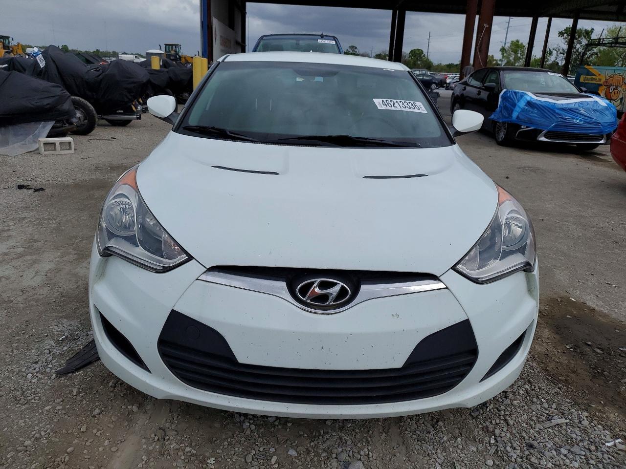 2013 HYUNDAI VELOSTER BASE photo 5