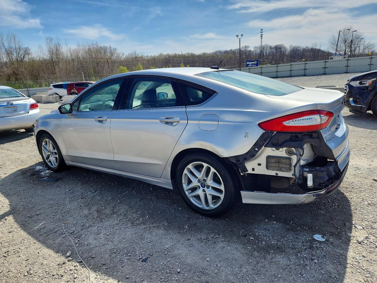 2014 FORD FUSION SE photo 4