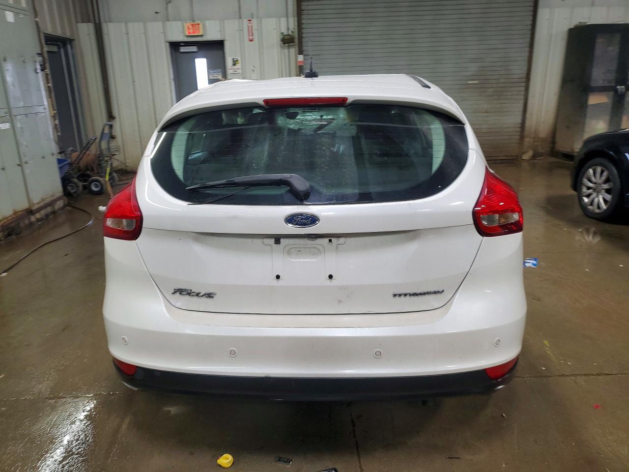 2017 FORD FOCUS TITANIUM photo 11