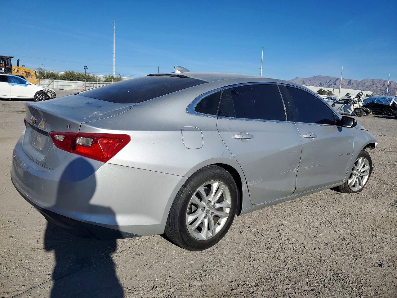 2016 CHEVROLET MALIBU LT photo 5