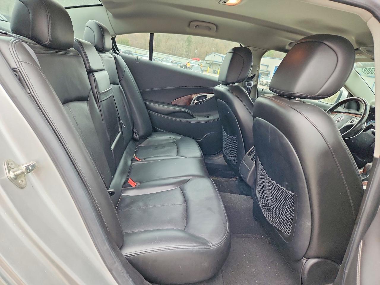 2011 BUICK LACROSSE CXS photo 10