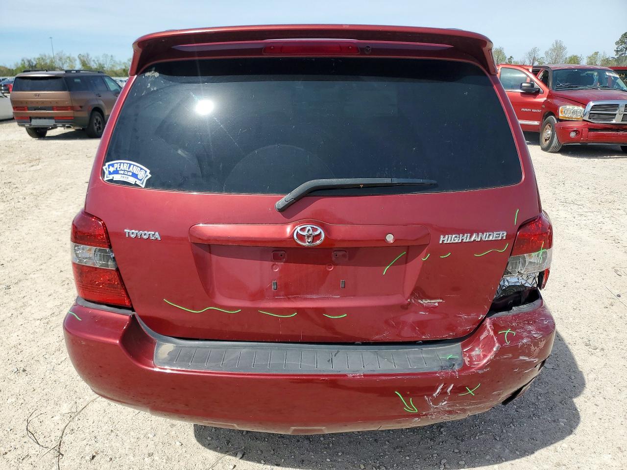 2005 TOYOTA HIGHLANDER BASE photo 6