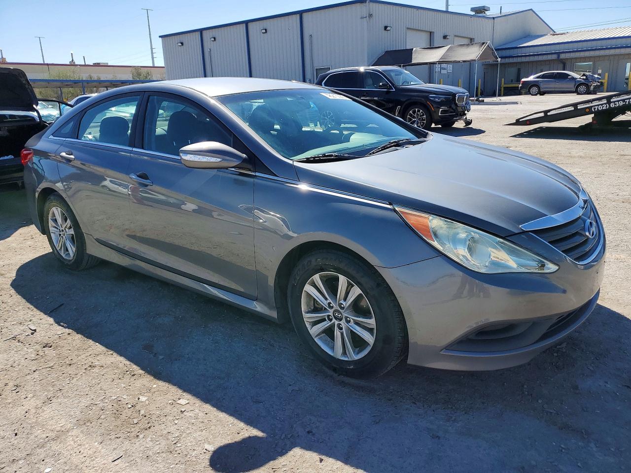 2014 HYUNDAI SONATA GLS photo 4