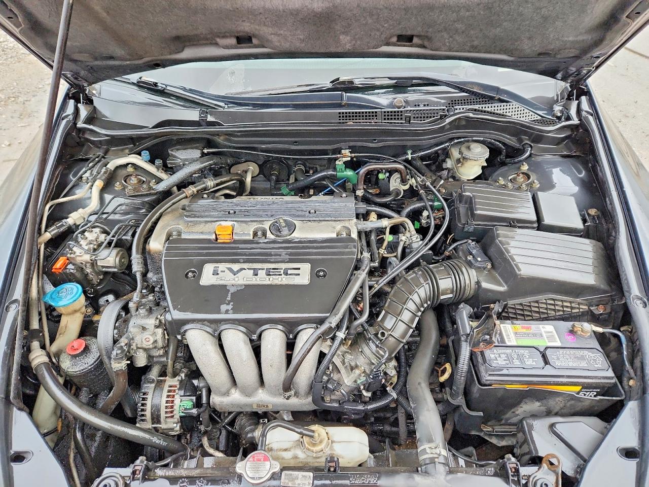 2004 HONDA ACCORD LX photo 21
