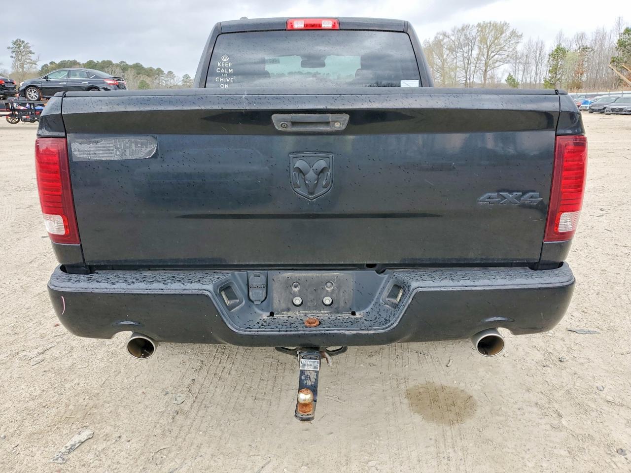 2014 RAM 1500 ST photo 6
