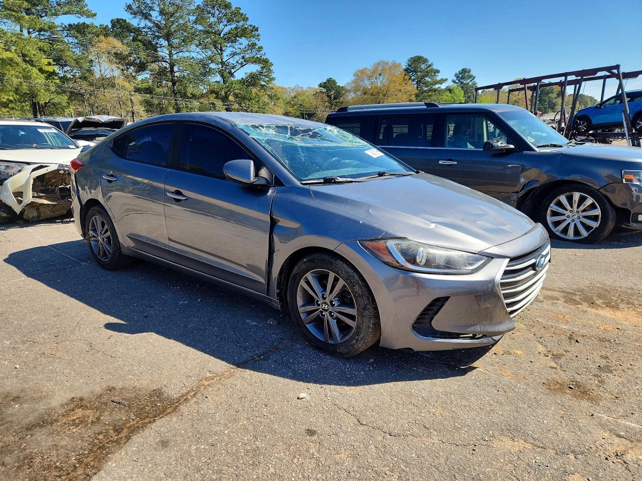2018 HYUNDAI ELANTRA SEL photo 4