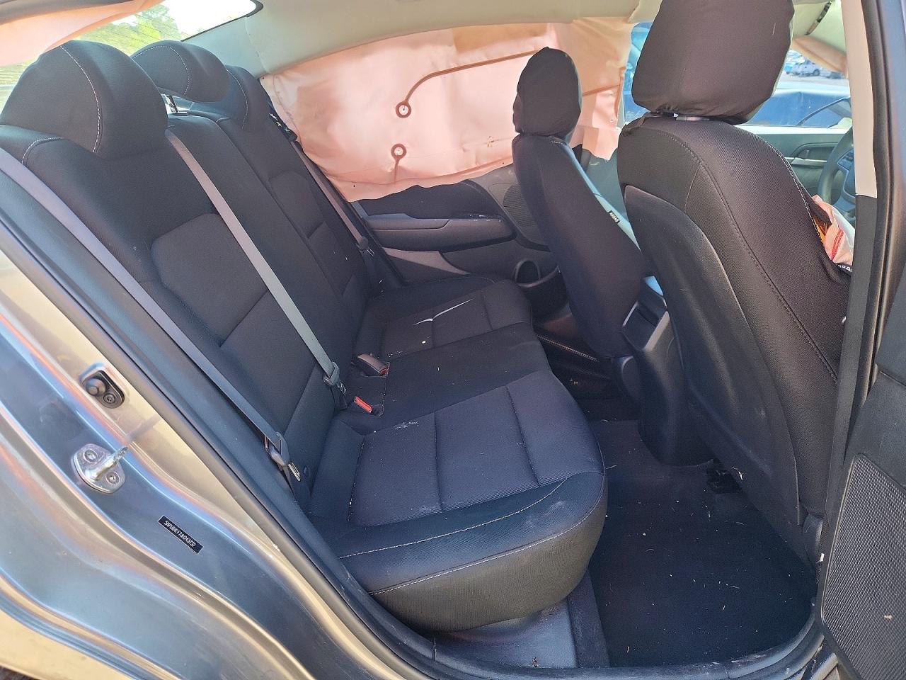 2018 HYUNDAI ELANTRA SEL photo 10